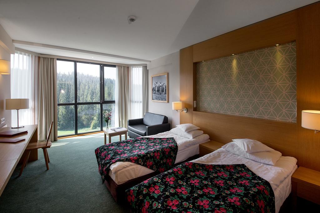 Hotel Bukovina ブコビナ・タトシャンスカ エクステリア 写真